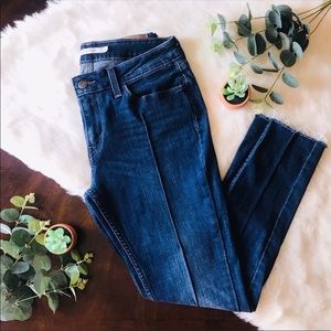 Levi’s 535 Super Skinny Jeans W/ Raw Hem